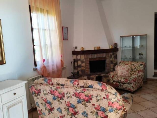 Trilocale buono stato, primo piano, Gambassi Terme