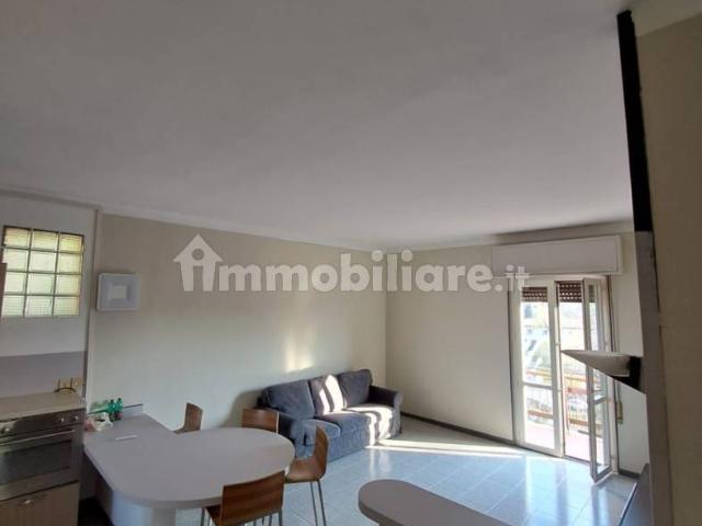 Trilocale buono stato, terzo piano, Ospedale Civile, Brescia