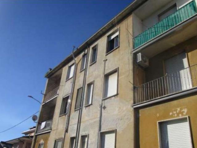 Trilocale da ristrutturare a Mortara