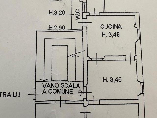 Trilocale da ristrutturare a Empoli