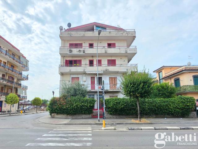 Trilocale da ristrutturare a Pomigliano d'Arco