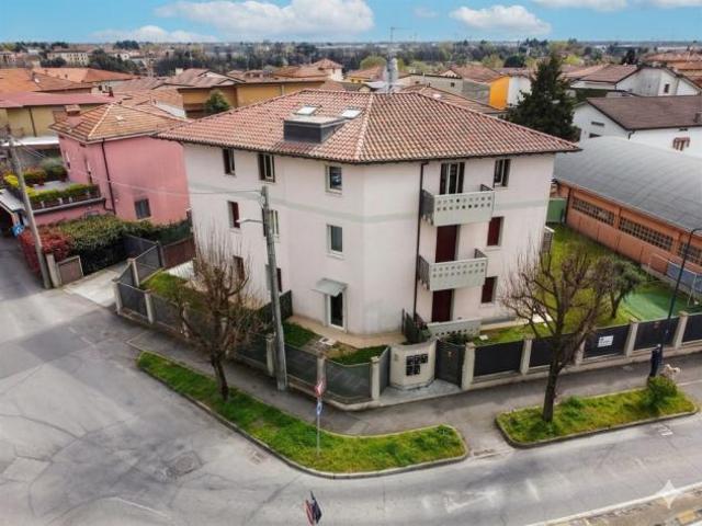 TRILOCALE Hi Tech al Piano Terra in Palazzina di sole 5 Unit – Classe A1 e Maxi Box