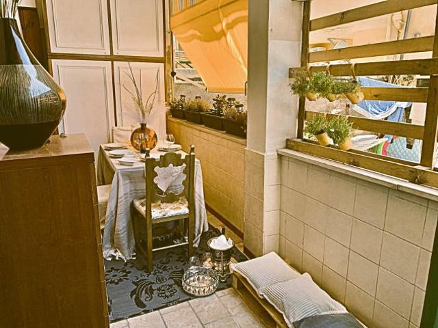 Trilocale in Centro a Piombino, Piano Terra con Patio pranzabile
