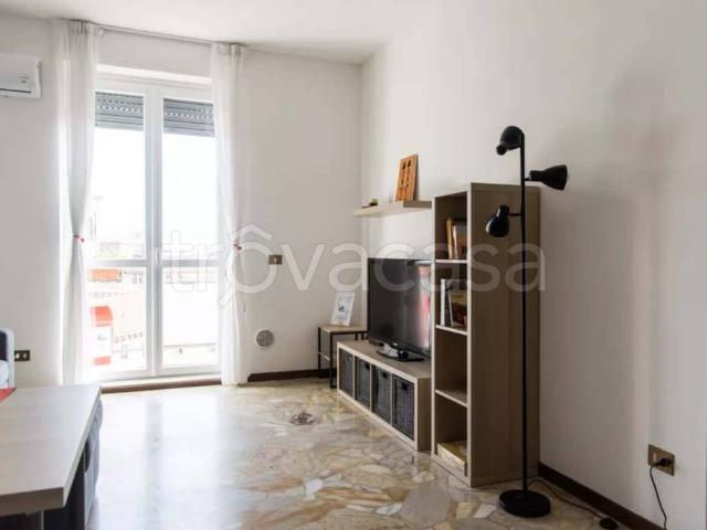 Trilocale in affitto a Milano, Vercelli Wagner
