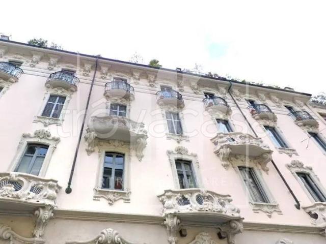 Trilocale in affitto a Milano via Antonio Stoppani, 10, Morgagni