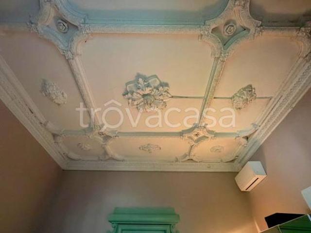 Trilocale in affitto a Milano via Gaetano Donizetti, Palestro
