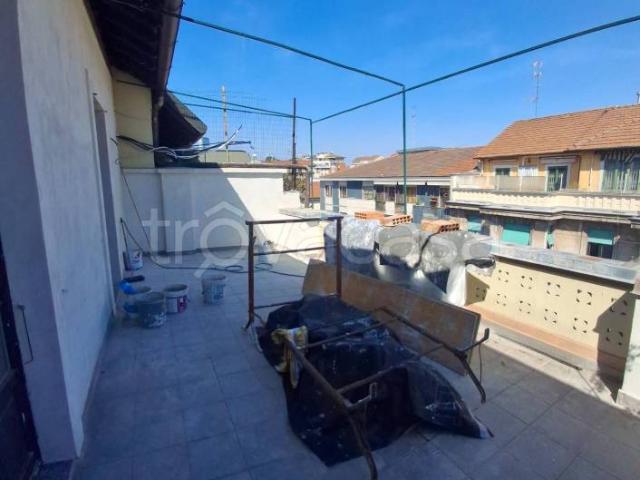 Trilocale in affitto a Milano via Giasone del Maino, 16, Washington