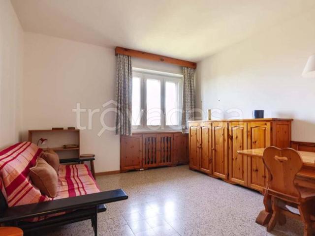 Trilocale in affitto a Milano via Giovanni Cimabue, Monte Stella