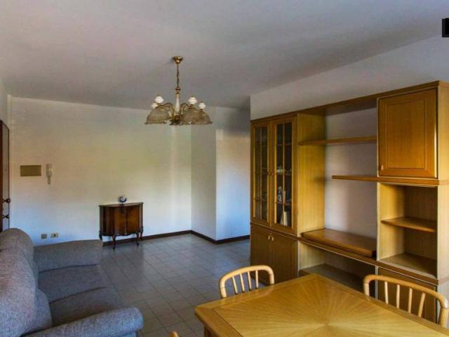 Trilocale in affitto a Milano via Fratelli Zoia, Quarto Cagnino