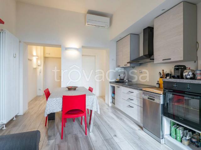 Trilocale in affitto a Milano via Mac Mahon, 32, Cenisio