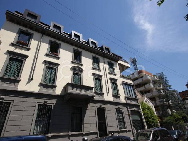 Trilocale in affitto a Milano via Niccolò Jommelli, 32, Casoretto