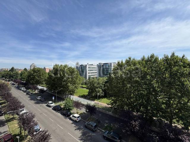 Trilocale in affitto a Milano via Pasquale Fornari, 50, Gambara