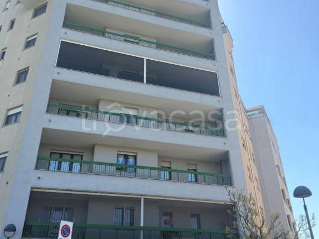 Trilocale in affitto a Milano via Prato, 16, Bisceglie