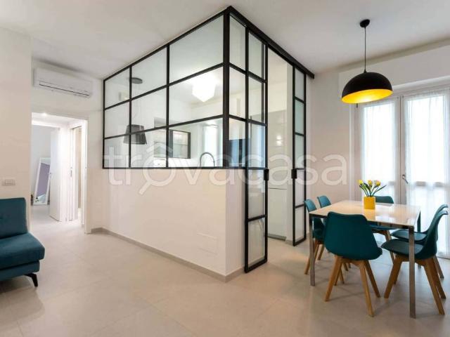 Trilocale in affitto a Milano via Privata Assab, Cimiano