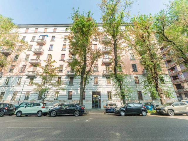 Trilocale in affitto a Milano via Tiziano, 15, Pagano