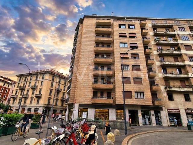 Trilocale in affitto a Milano viale Andrea Doria, 14, Centrale