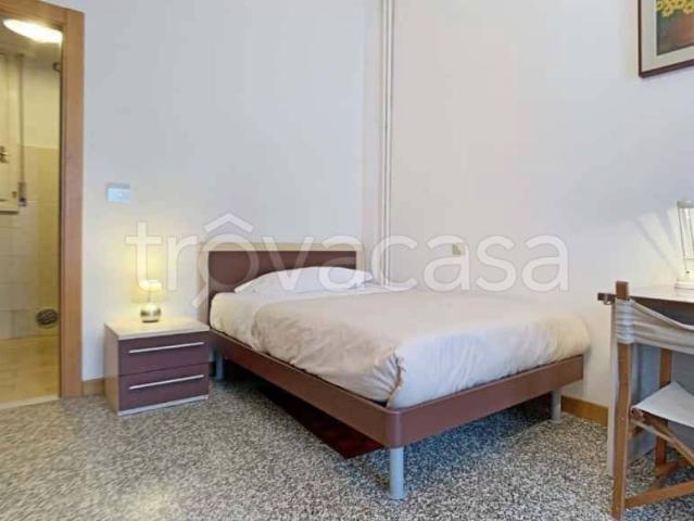 Trilocale in affitto a Milano viale Col di Lana, Corso San Gottardo