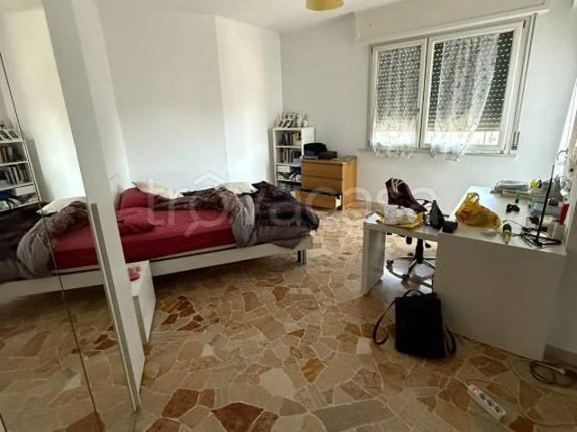 Trilocale in affitto a Milano, Casoretto