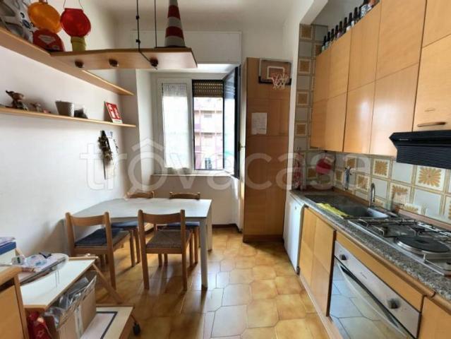 Trilocale in affitto a Milano, Città Studi