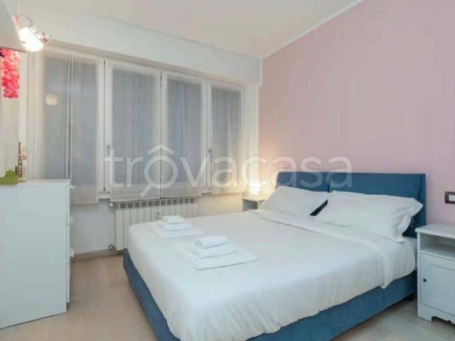 Trilocale in affitto a Milano, Corso San Gottardo