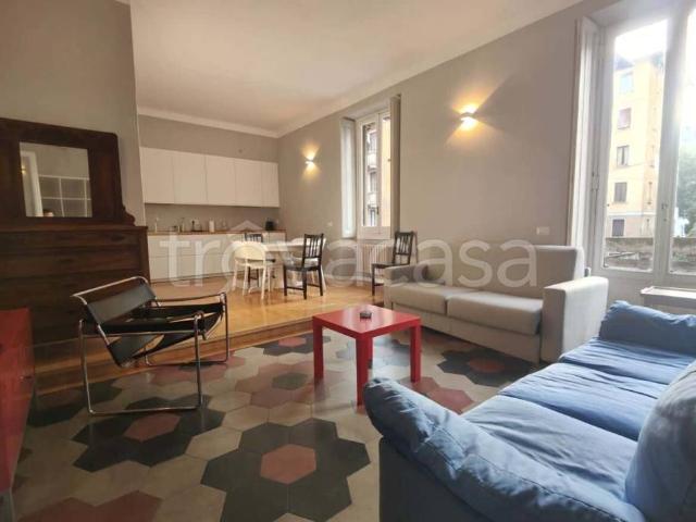 Trilocale in affitto a Milano, Farini
