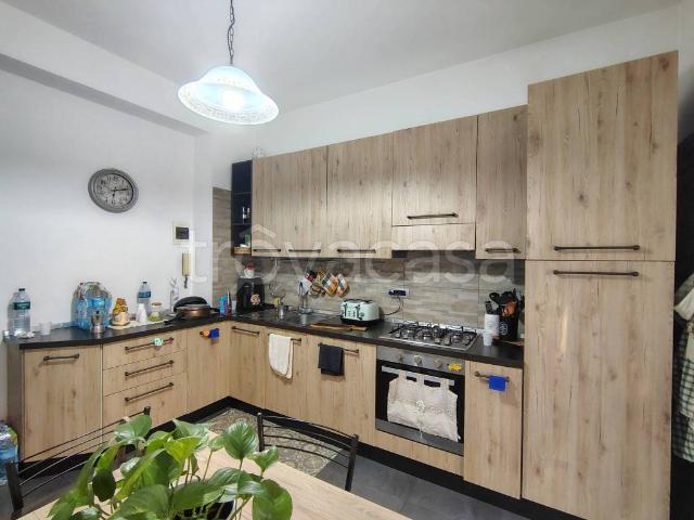 Trilocale in affitto a Novara via Gorizia, 19, Porta Mortara