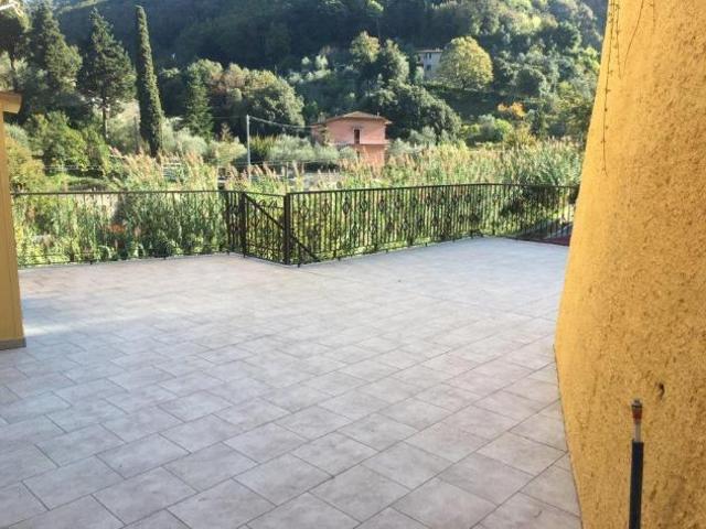 Trilocale in affitto a Ameglia
