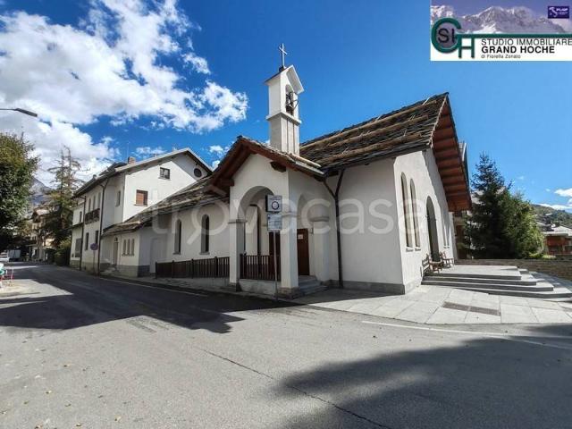 Trilocale in affitto a Bardonecchia via Papa Giovanni XXIII