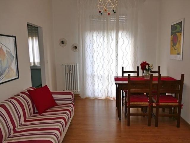 Trilocale in affitto a Bologna, Colli