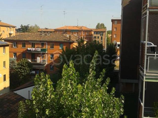 Trilocale in affitto a Bologna, Mazzini Fossolo