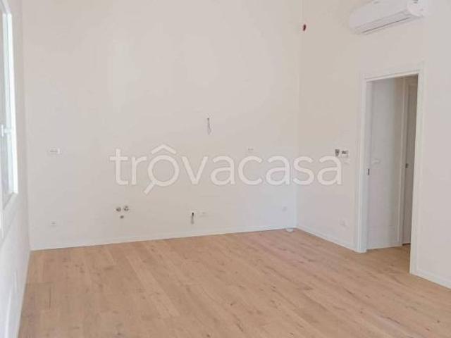 Trilocale in affitto a Bologna via Luigi Cherubini, 2, Savena