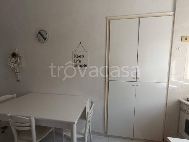 Trilocale in affitto a Caserta, Corso Trieste