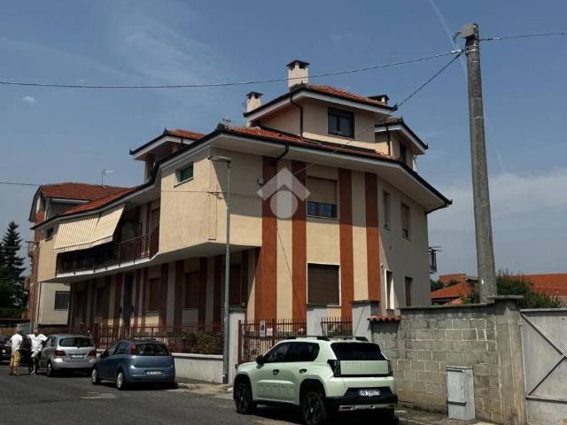 Trilocale in affitto a Carmagnola via orti, 8