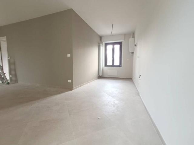 Trilocale in affitto a Carignano piazza Carlo Alberto, 52