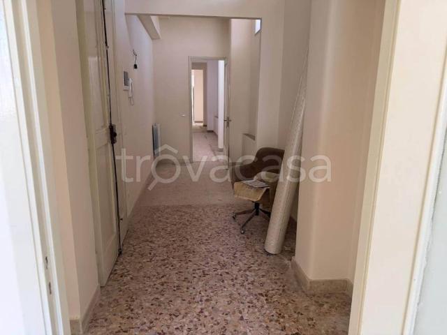 Trilocale in affitto a Catania corso delle province, 105, Corso Italia Europa