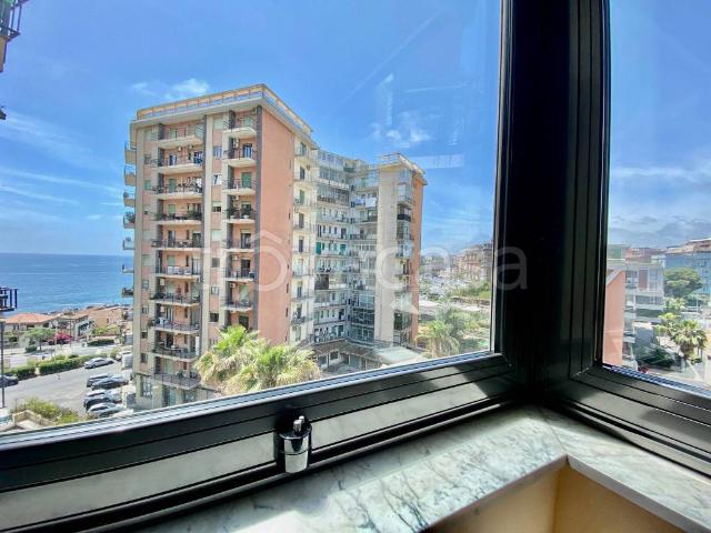 Trilocale in affitto a Catania, Guardia Li Cuti