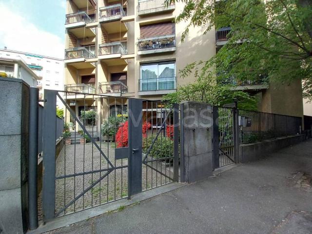 Trilocale in affitto a Como via Leone Leoni, 3/a, Borghi