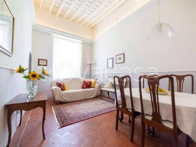Trilocale in affitto a Firenze, San Niccolò