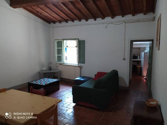 Trilocale in affitto a Firenze via del Campuccio, 39, Santo Spirito
