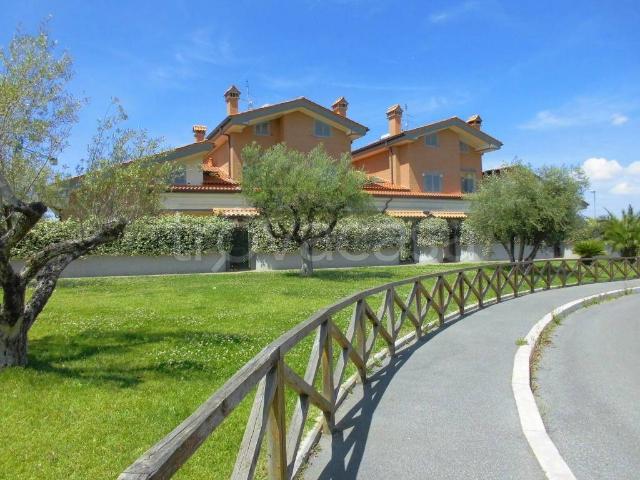 Trilocale in affitto a Frascati