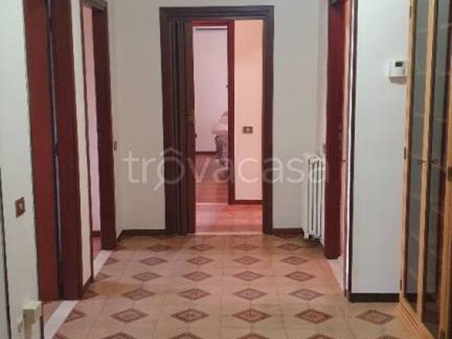 Trilocale in affitto a Gualtieri