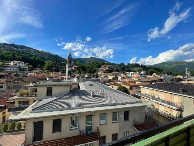 Trilocale in affitto a Gazzaniga via Benedetto Maffeis