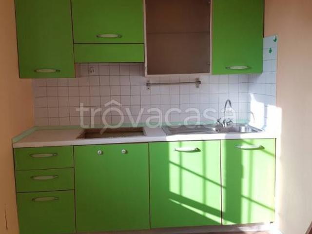Trilocale in affitto a Pavia, Centro Storico