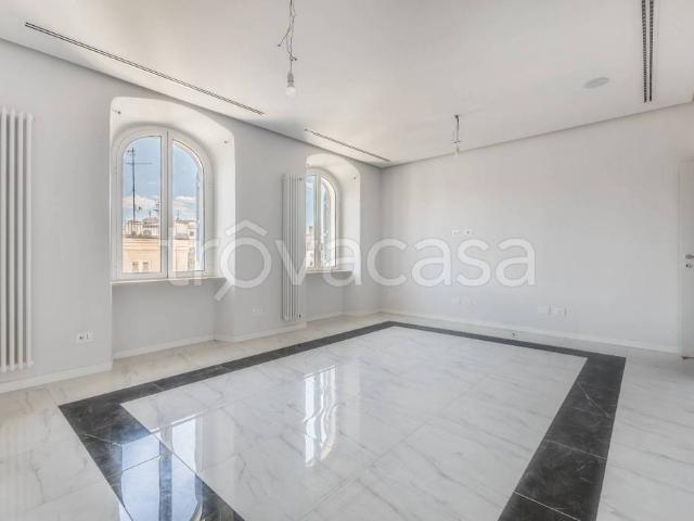 Trilocale in affitto a Roma piazza Fiume, Salario Porta Pia
