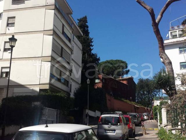 Trilocale in affitto a Roma via Nera, Africano Villa Chigi