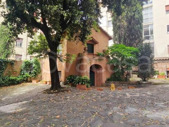 Trilocale in affitto a Roma via Cassia, Ponte Milvio