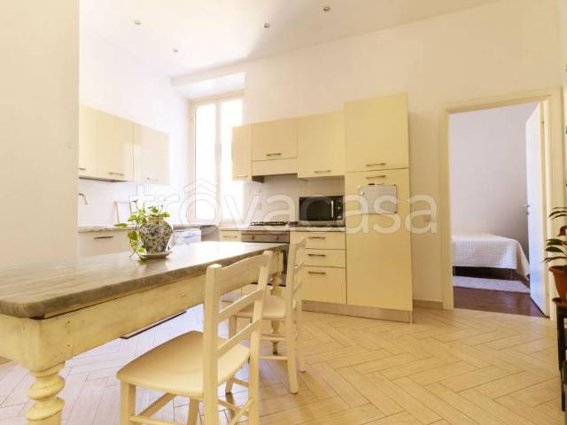 Trilocale in affitto a Roma via dei Gracchi, Prati