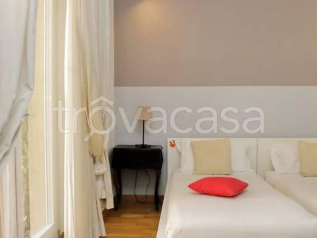 Trilocale in affitto a Roma via della Farnesina, Vigna Clara Vigna Stelluti