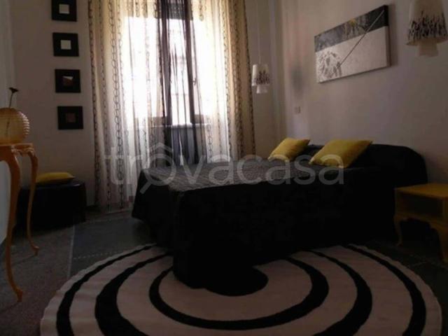 Trilocale in affitto a Roma via di Villa Aquari, Appio latino