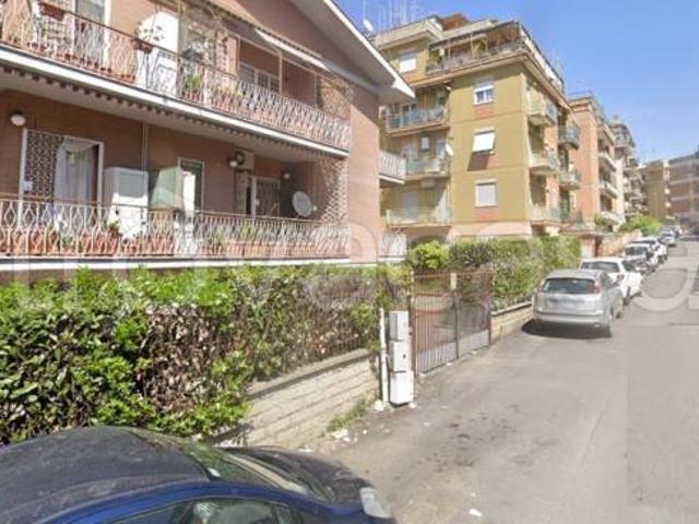 Trilocale in affitto a Roma via Luigi Rolando, Torrevecchia